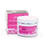 Un crème revitalisante de 50 ml de la marque Propolia