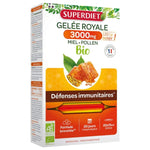 Une boite de Gelée Royale 3000 Mg Bio de 20 ampoules de 15 ml de Superdiet