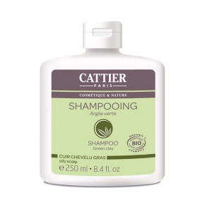 Un shampoing spécialement adapté aux cheveux gras pour les purifier et les parfumer délicatement.