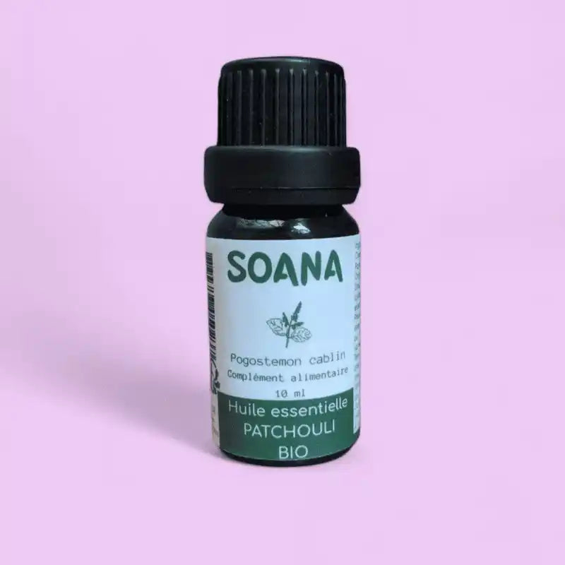 Flacon de 10 ml d'huile essentielle de Patchouli de la marque Soana