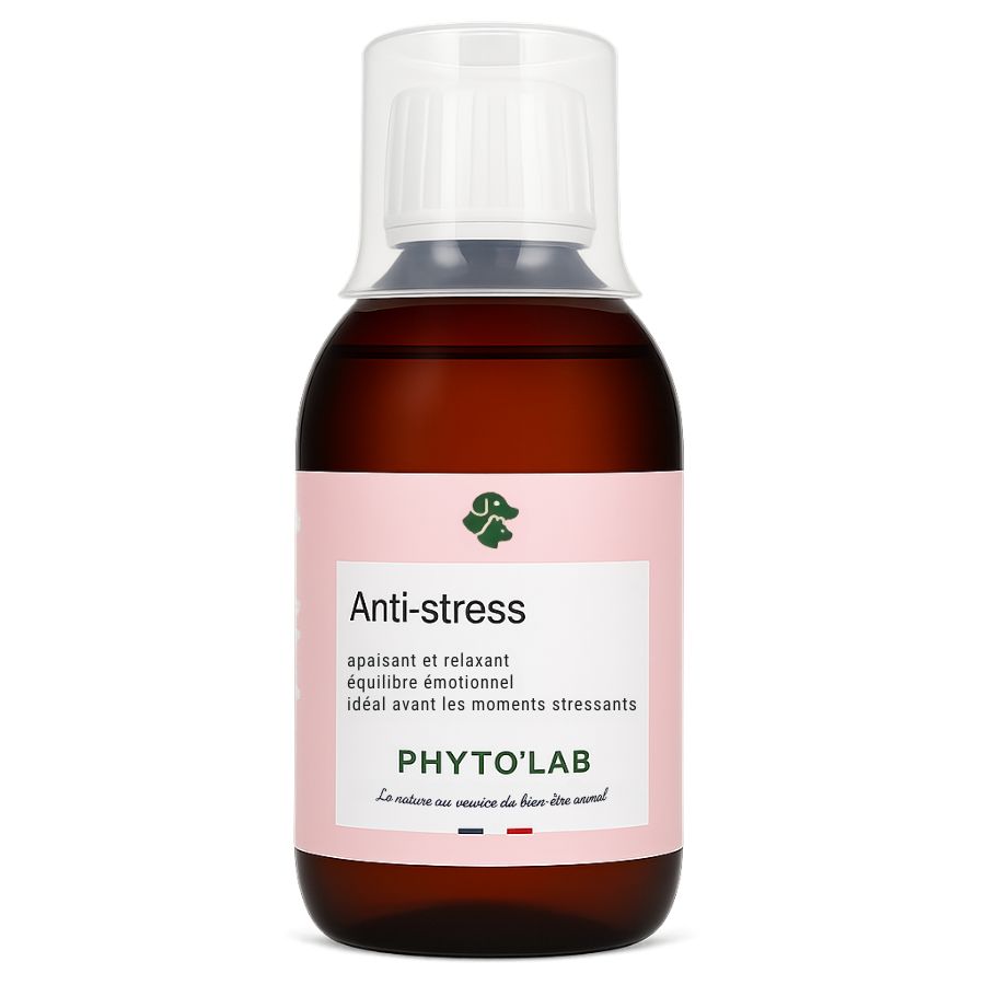 Un flacon d'anti-stress chien et chat de la marque Phyto'lab en 250 ml avec un bouchon doseur