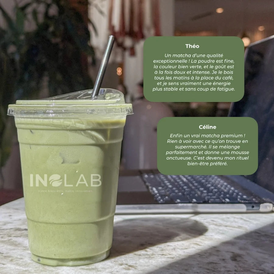 Avis clients sur la matcha de la marque INOLAB, on peut voir un gobelet de matcha