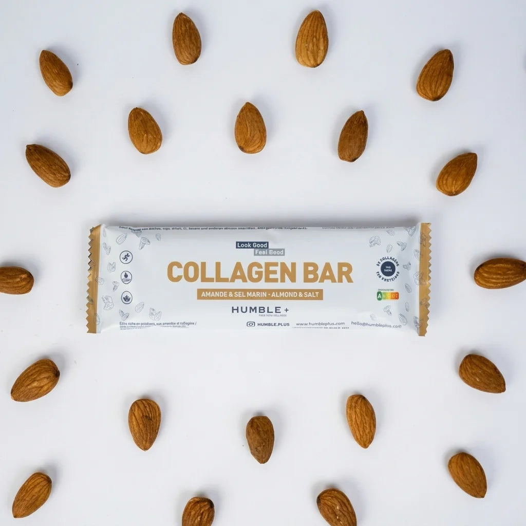 Barre protéines collagène amande Humble avec amandes fraîches sur fond blanc