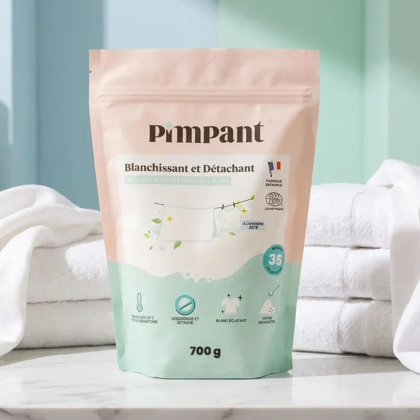 Pimpant 700g Blanchissant et Détachant avec serviettes blanches sur marbre blanc