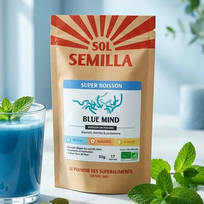 Boisson instantanée bio Bleu Comme Toi Sol Semilla avec verre bleu, menthe et cardamome