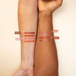 Swatch des quatre blush crèmes sur deux bras différents