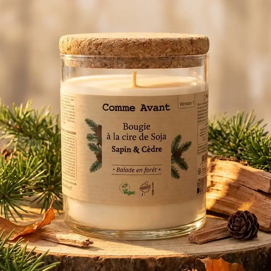 Bougie cire de soja Comme Avant Sapin Cèdre 190g avec branches de sapin sur bois