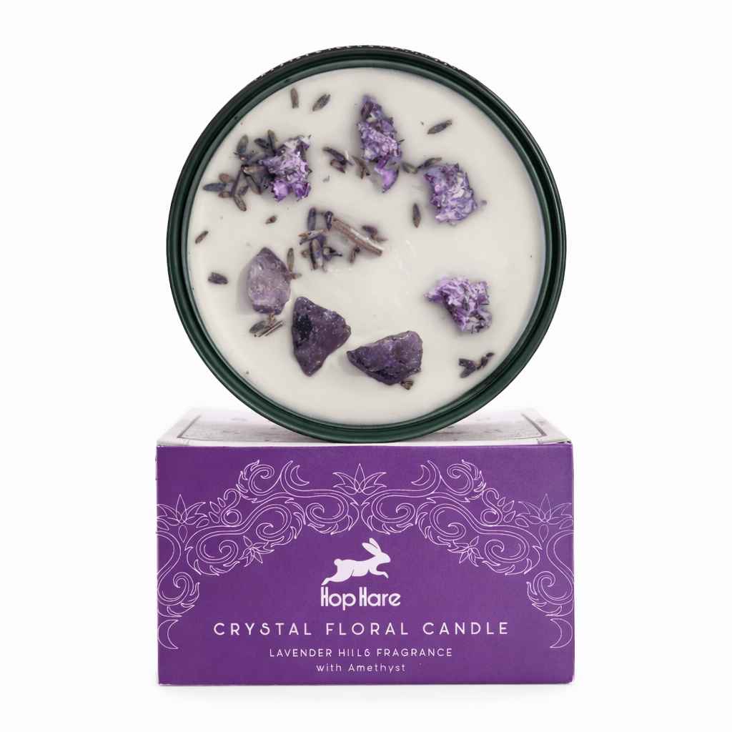 Une bougie à la lavande hope hare fleur séchée.