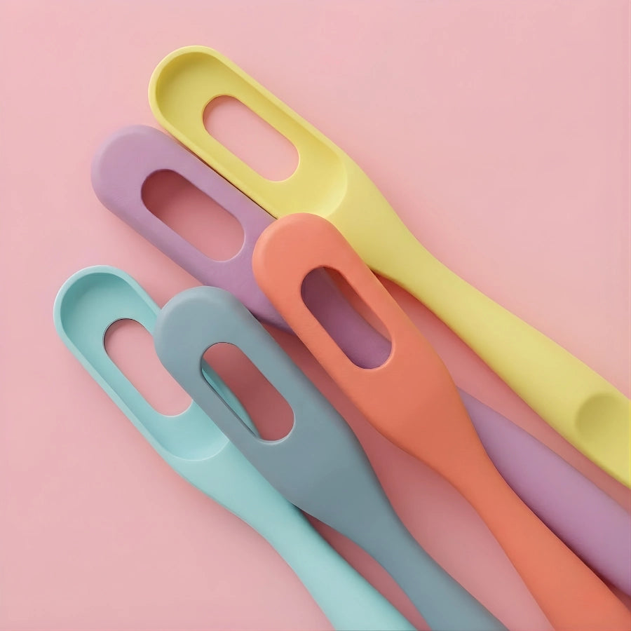 Tous les coloris de la brosse à dent rechargeable "déclic" de la marque Lamazuna, sans leurs têtes
