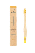  Une brosse à dents enfant jaune de la marque Cap Bambou