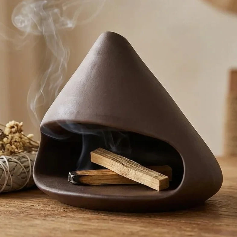 Brûleur de Palo Santo en céramique marron fait main, design épuré et minimaliste
