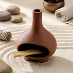 Brûleur d'encens céramique terracotta avec cheminée et brosse en bois