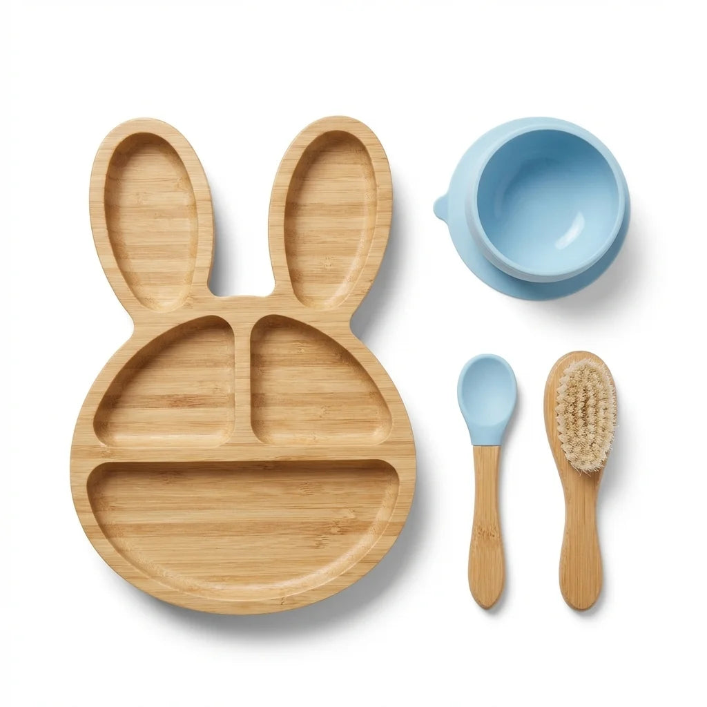 Coffret Bambout'chou Lapin Cap Bamboo avec assiette, cuillère et accessoires en bamboo