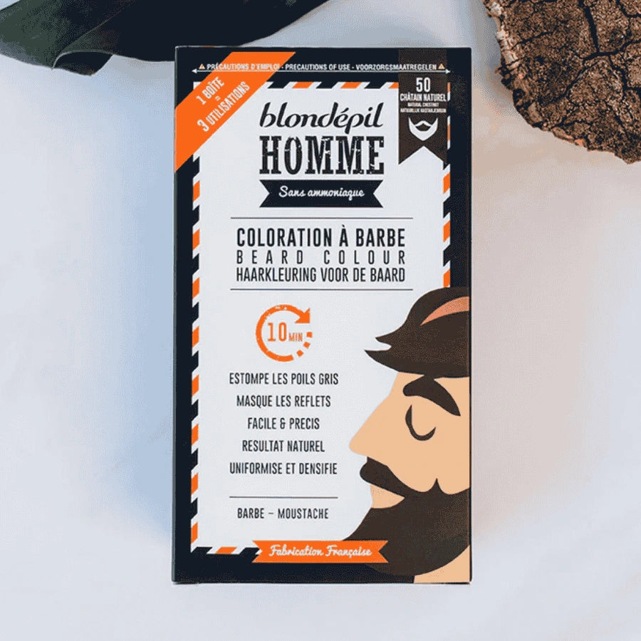 La boîte coloration blondépoil sur fond beige.