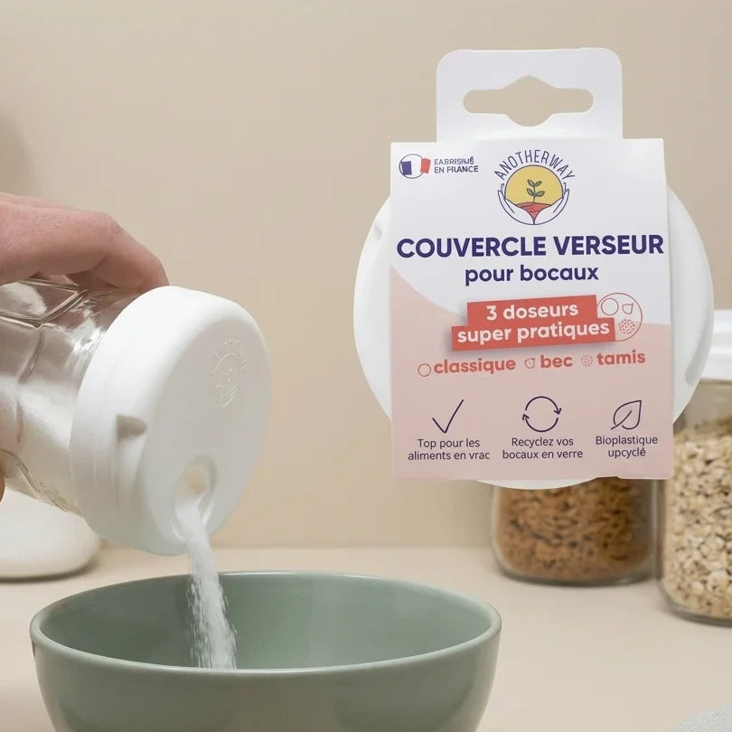 Couvercle verseur blanc Anotherway lot de 3 doseurs versant du liquide en cuisine moderne