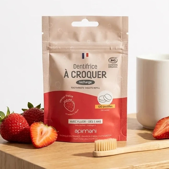 Dentifrice à croquer fraise Apimani 120 pastilles recharge avec fraises fraîches et brosse à dents