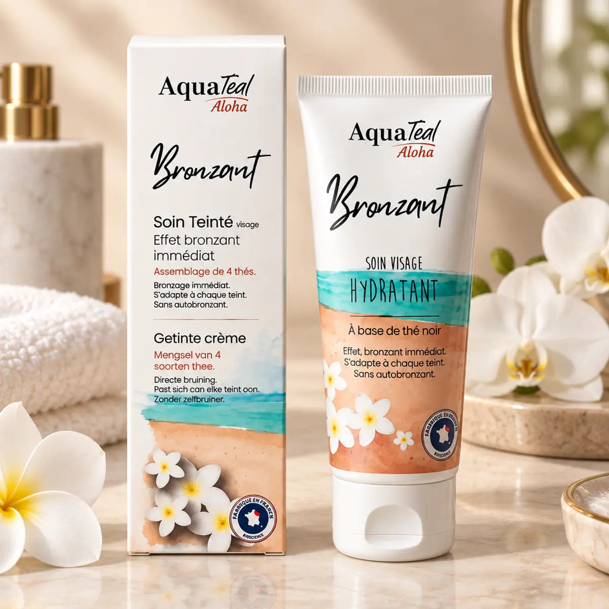 Crème bronzante anti-âge Aquatéal Aloha sur vanité de luxe avec orchidée blanche