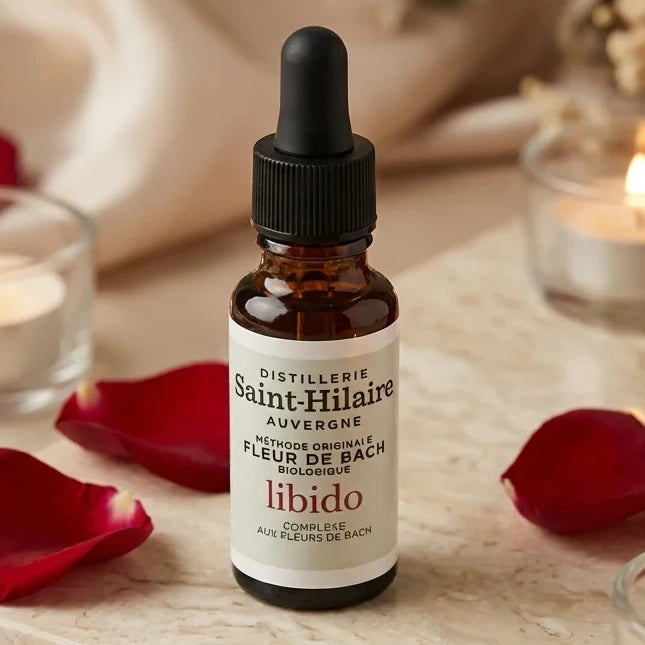 Élixir Fleur de Bach Libido 20ml Saint-Hilaire avec flacon compte-gouttes en ambiance romantique
