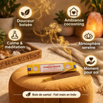Encens Satya bois de santal 15g : boîte jaune, bâtonnets d'encens, lampe de sel rose et coussin moutarde dans un intérieur cocooning