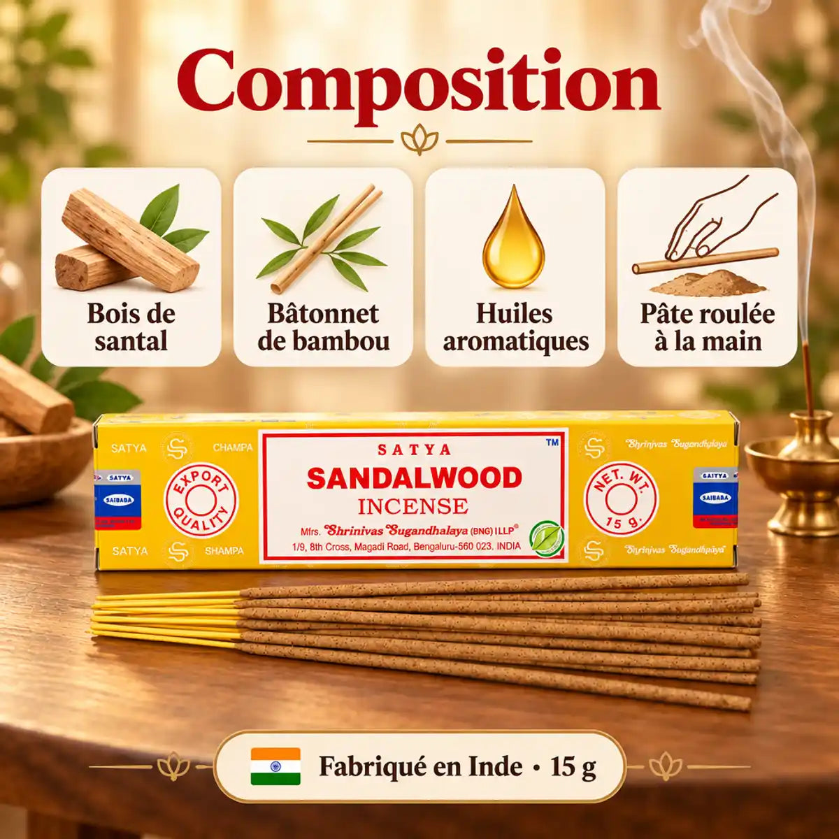 Encens Satya bois de santal 15 g sur table en bois, entouré de cartes explicatives : bâtonnet de bambou, huiles aromatiques, pâte roulée à la main