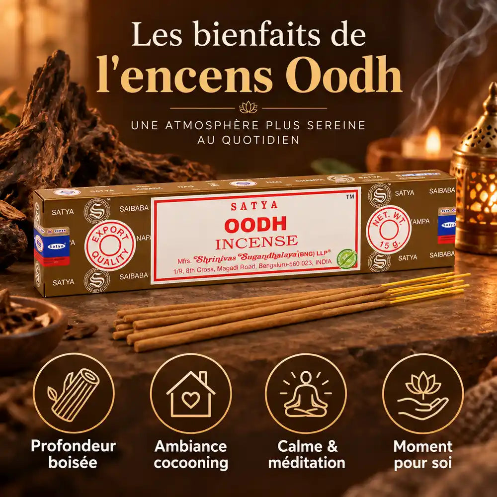 Encens Satya Oud 15g dans son emballage marron, entouré de bâtonnets d'encens et de badges sur les bienfaits : calme, méditation, ambiance cocooning
