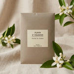 Enveloppe Parfumée Fleur d'Oranger Grasse sur tissu lin avec fleurs d'oranger frais