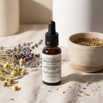 Fleur de Bach Mélancolie Saint-Hilaire 20ml sur fond zen avec fleurs séchées et tasse