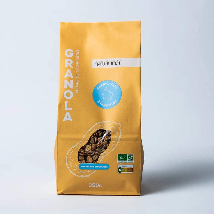 Un sachet de granola au beurre de cachuète de 350g de monsieur muesli.