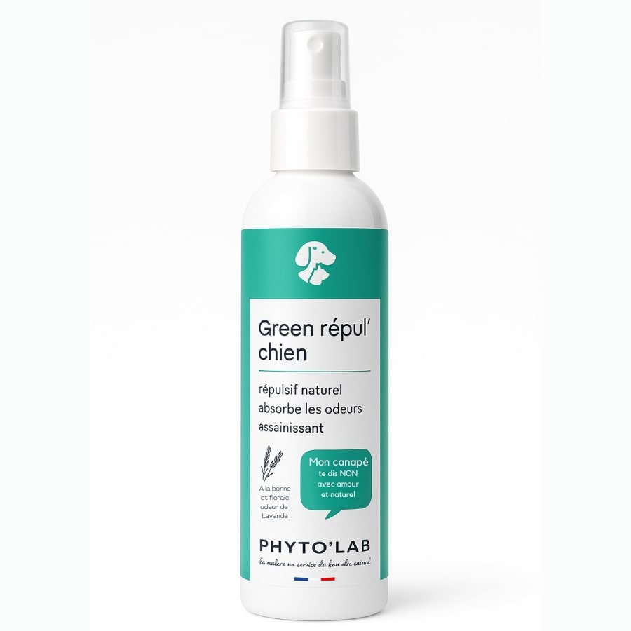 Un flacon spray de 250 ml Green Répul' chien à la lavande de la marque Phyto'Lab