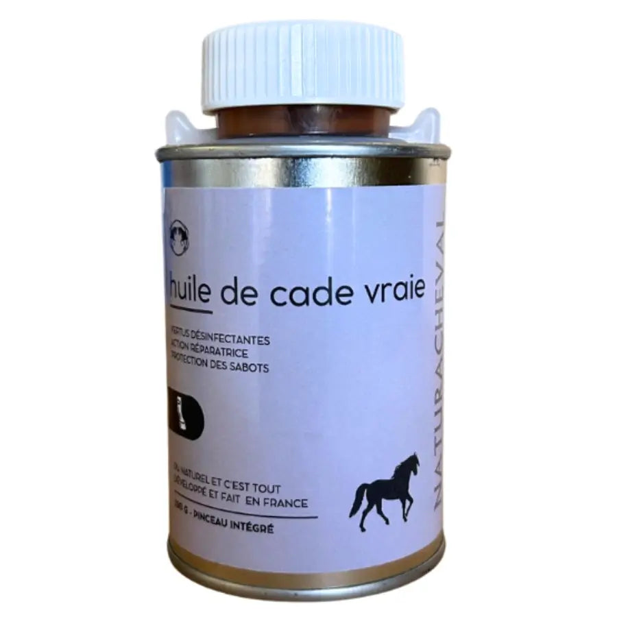 un flacon d'huile de cade vraie de la marque naturacheval