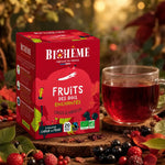 Boîte infusettes Biohême Fruits des Bois avec tasse de thé rouge fumant et baies sauvages