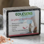 Pierre ponce Eolesens La Pierre Tendresse avec accessoires spa sur surface marbre luxe