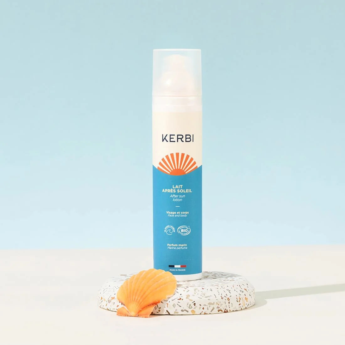 Un lait après-soleil de 100 g de la marque Kerbi