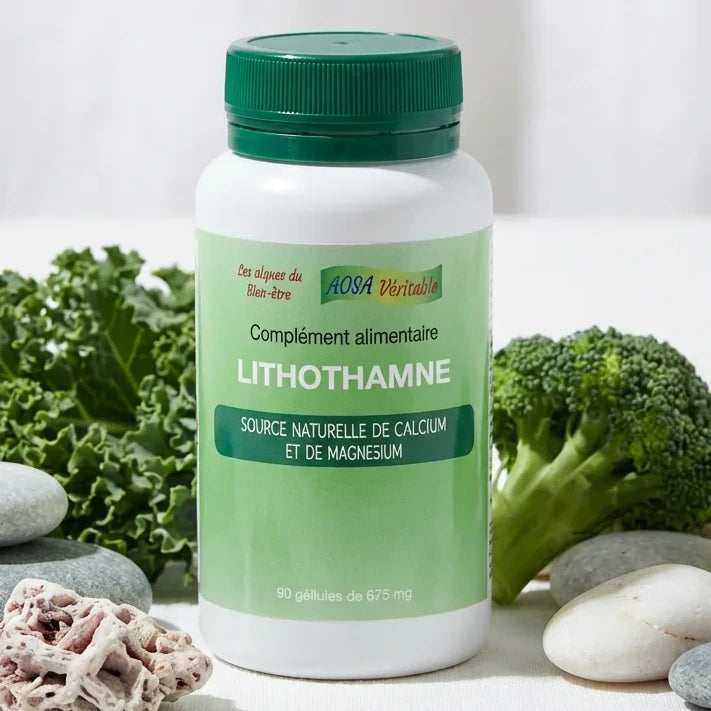 Lithothamne 90 gélules Aosa - Flacon avec cap vert sur fond blanc minimaliste