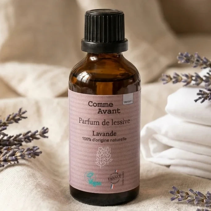 Parfum de lessive Lavande Comme Avant 50ml sur lin blanc avec fleurs séchées