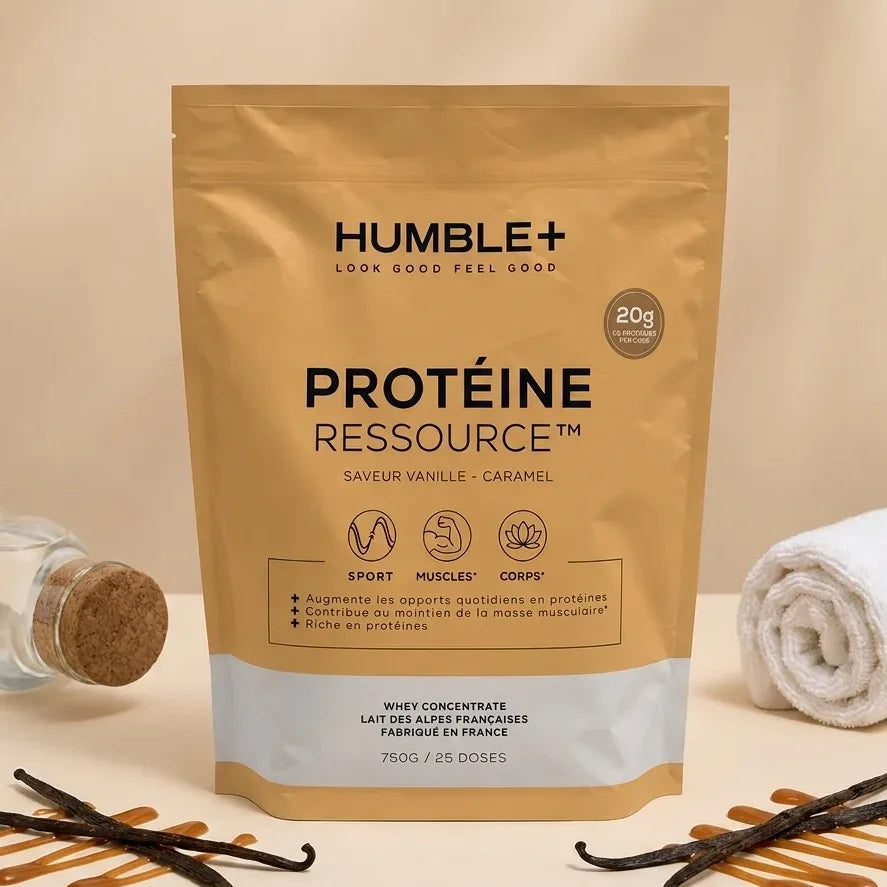 Protéine Ressource Humble+ vanille caramel 750g sur fond beige avec vanille et caramel
