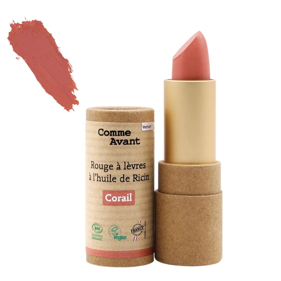 Un rouge à lèvres corail de la marque Comme Avant
