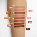 Swatch des huit couleurs de rouge à lèvres de Comme Avant