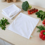 Sacs de congélation réutilisables Angie Be Green trio avec légumes frais sur bois