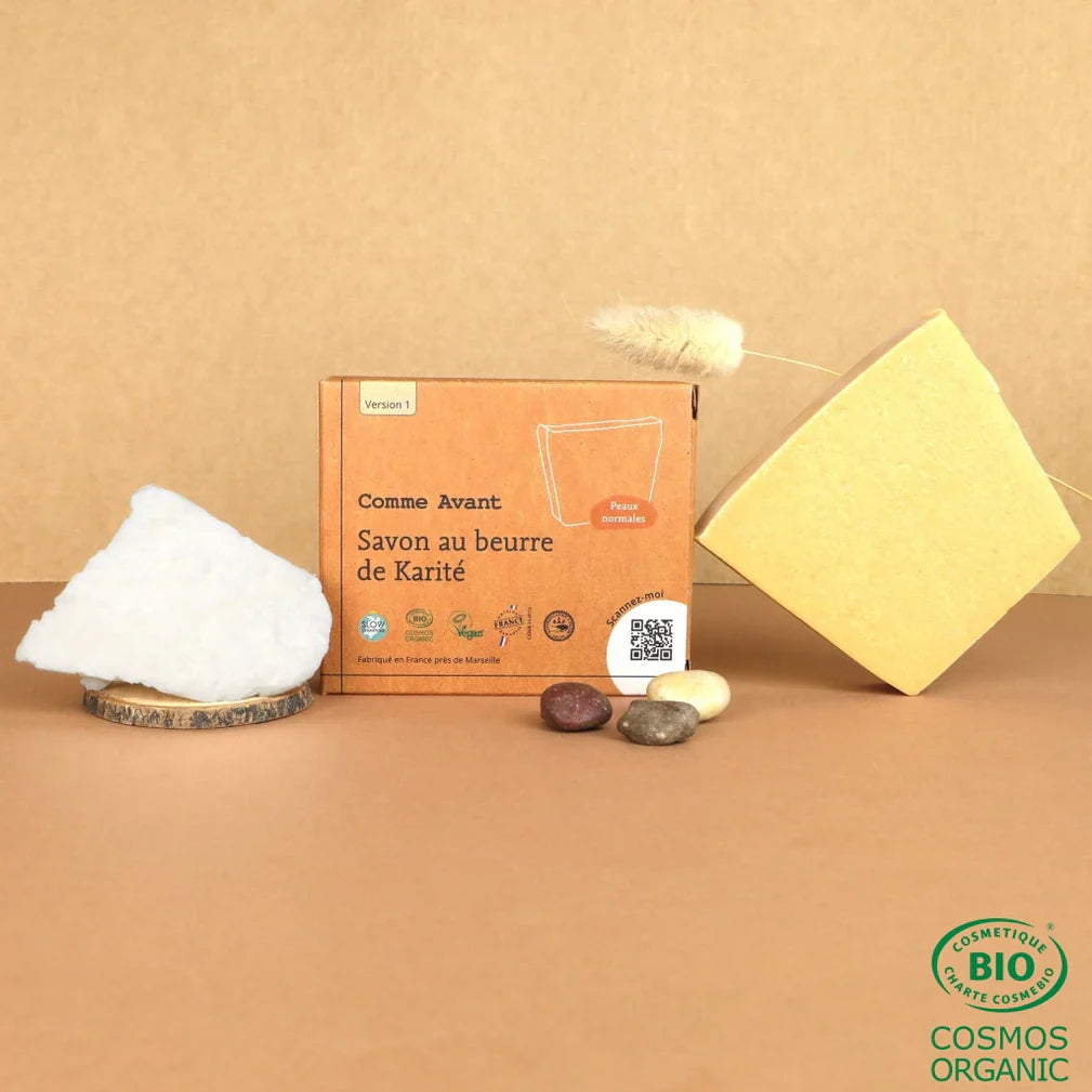 Photo d'ambiance d'Un savon pour peaux normales au beurre de karité de 100 g de la marque Comme Avant