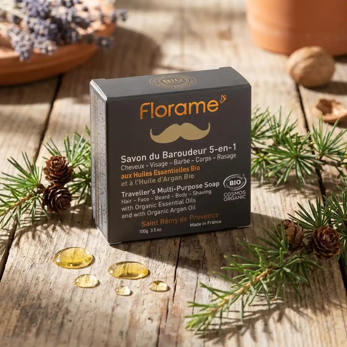 Savon de rasage bio Florame Baroudeur 5 en 1 sur bois avec cèdre et argan