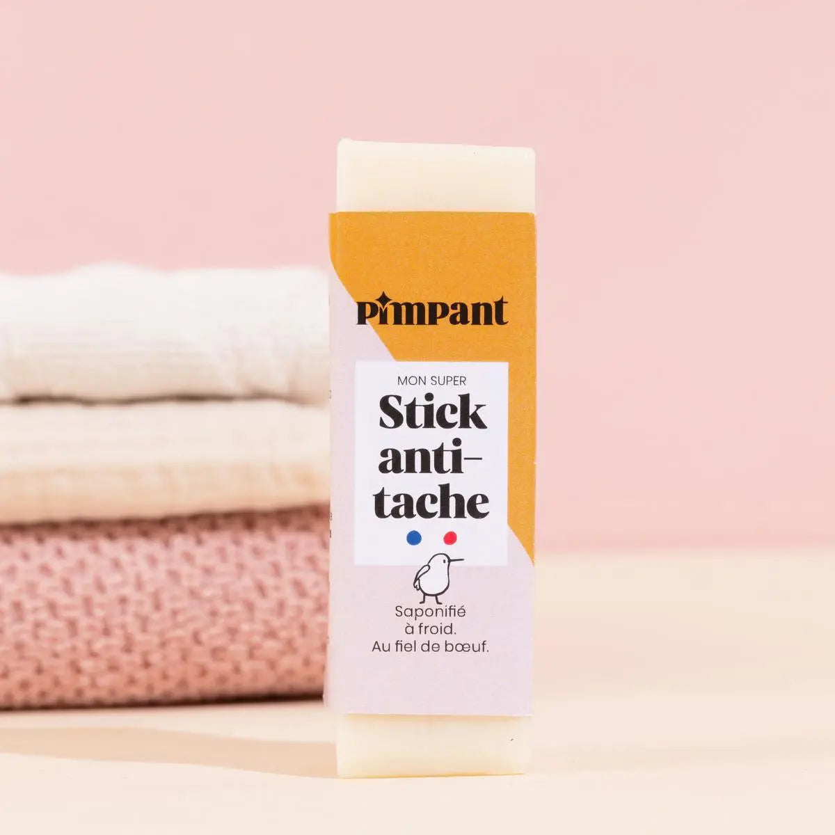 Un Savon détachant artisanal au fief de boeuf de 75g de la marque Pimpant