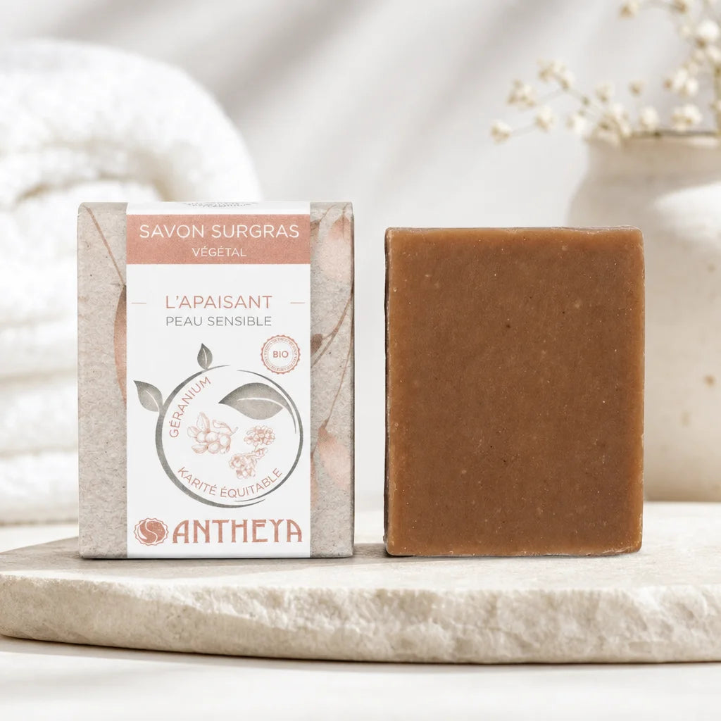 Savon surgras végétal apaisant Antheya 100g pour peaux sensibles avec emballage kraft