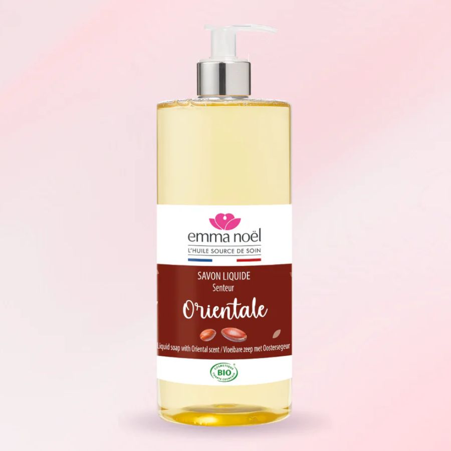 Un savon liquide d'un litre à l'huile d'argan bio de la marque emma noel.