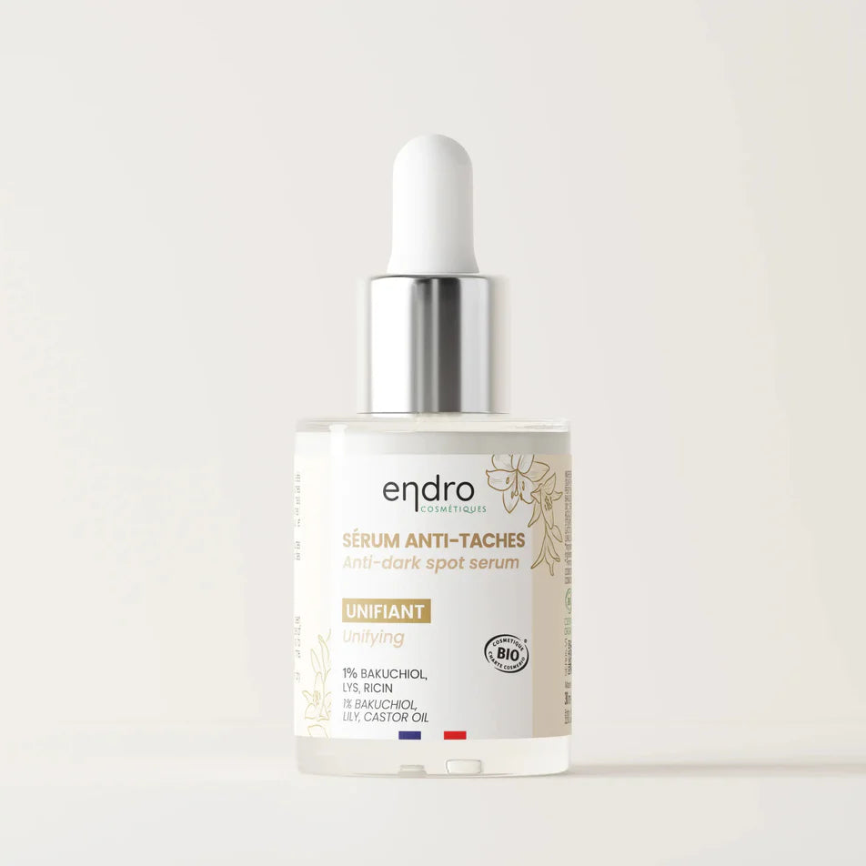 Un sérum anti-tâches unifiant au bakuchiol de la marque Endro