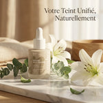 Sérum anti-tâches Endro 1% Bakuchiol 30mL avec compte-gouttes sur surface marbre, botaniques