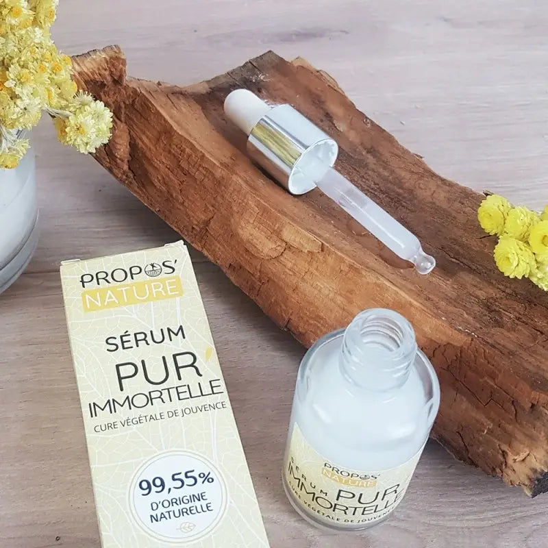 Vue de dessus d'un Sérum Pur'immortelle certifié bio Propos'Nature