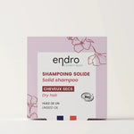 Un shampoing solide pour cheveux secs de la marque Endro