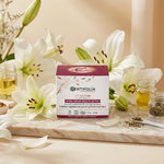 Crème Centifolia Lys Active 50ml entourée de fleurs blanches et ingrédients naturels