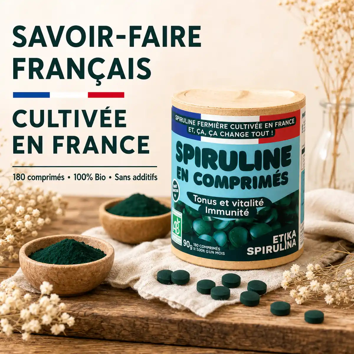 Spiruline bio 90g Etika 180 comprimés français en packaging avec étiquette bleu-vert sur fond bois